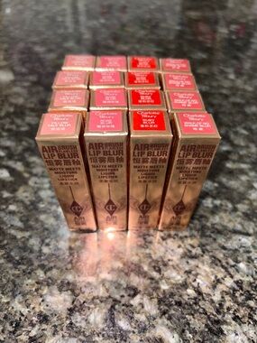 Charlotte Tilbury Airbrush Lip Blur Liquid Matte Lipstick